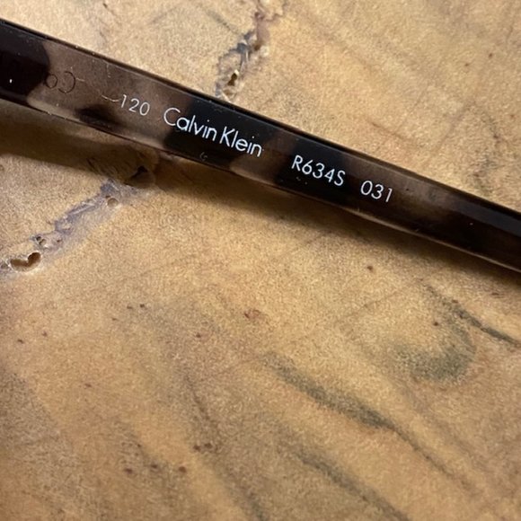 Calvin Klein Tortoise Shell Sunglasses - Picture 5 of 9